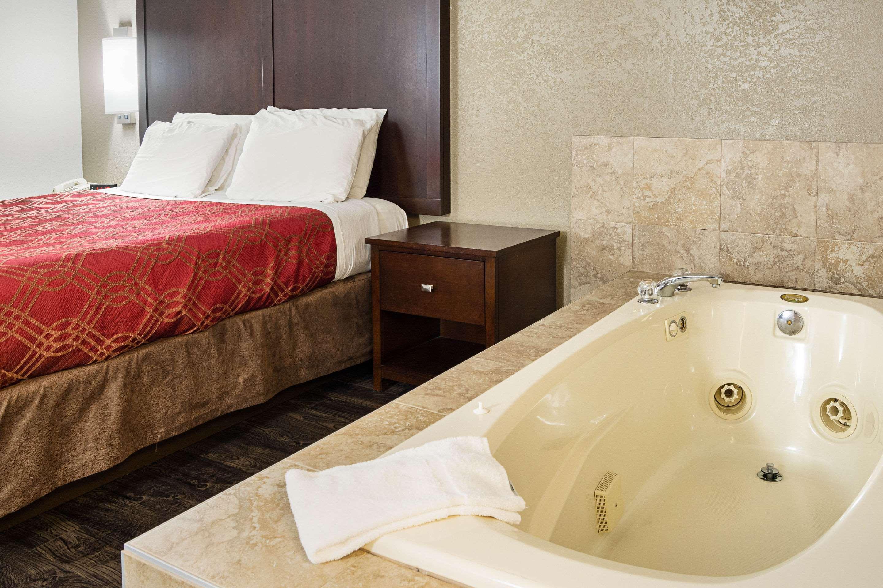 Econo Lodge Southeast Milwaukie/Portland מראה חיצוני תמונה