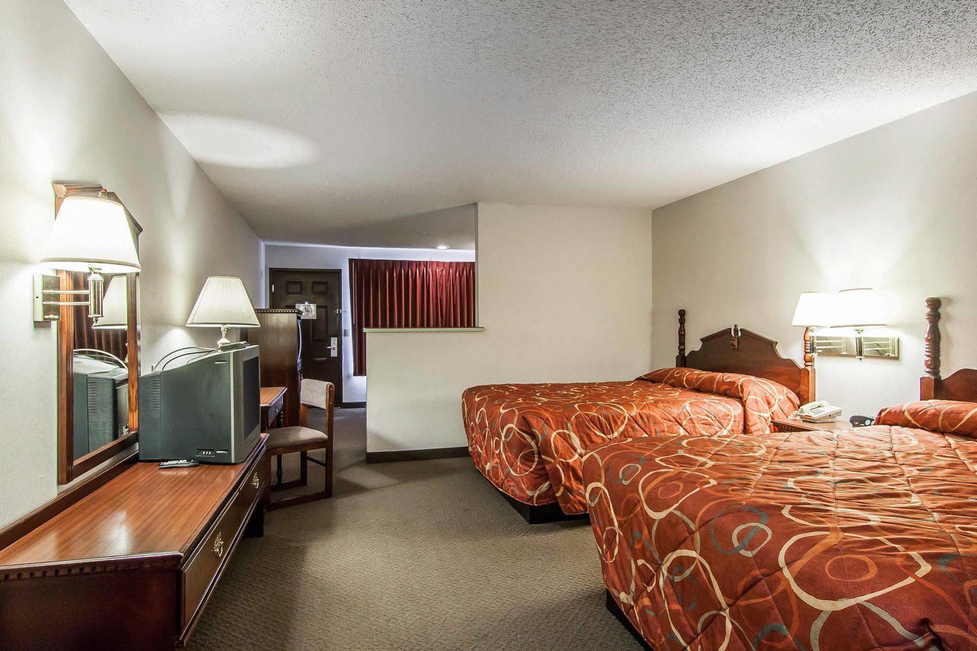 Econo Lodge Southeast Milwaukie/Portland מראה חיצוני תמונה